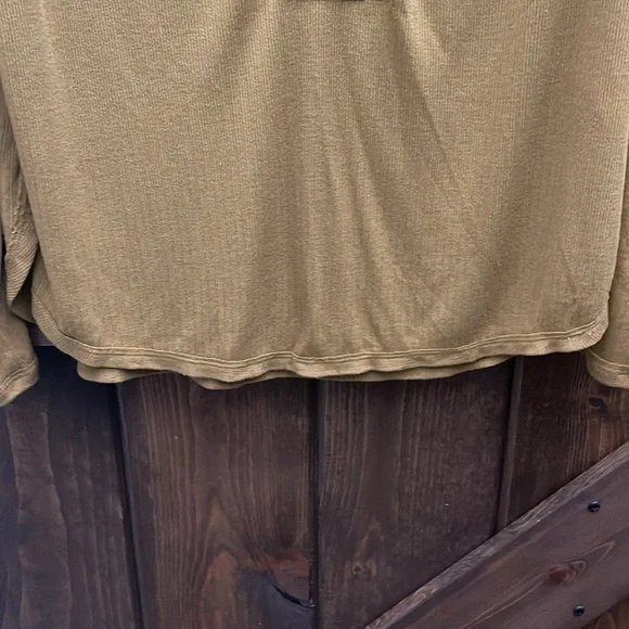 NWOT - Free People Lola Long Sleeve Mustard Colored Top Size XS P2P: 28 - Picture 9 of 15